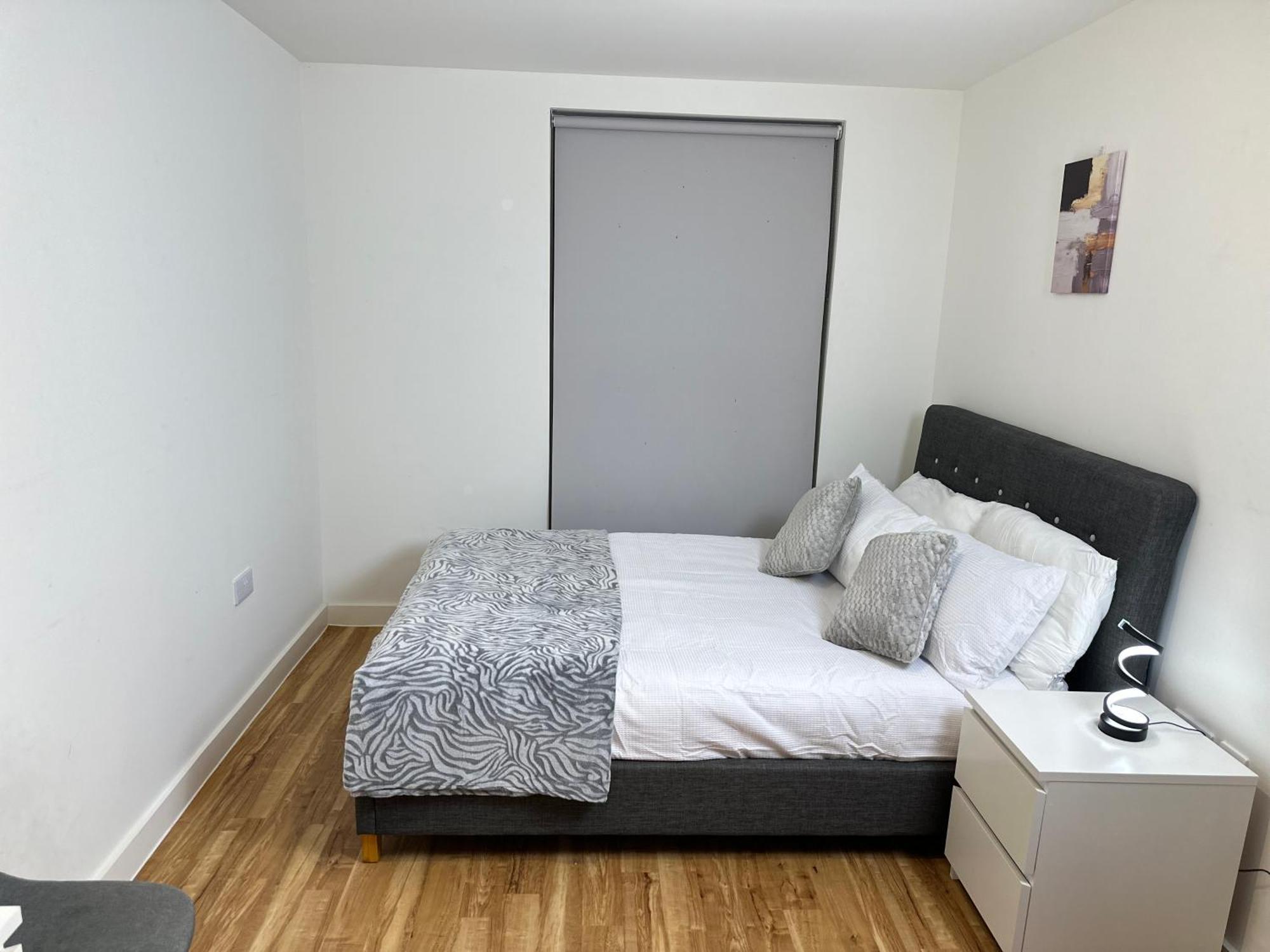 Luxury 2-bed High-rise In With Parking Apartamento Manchester