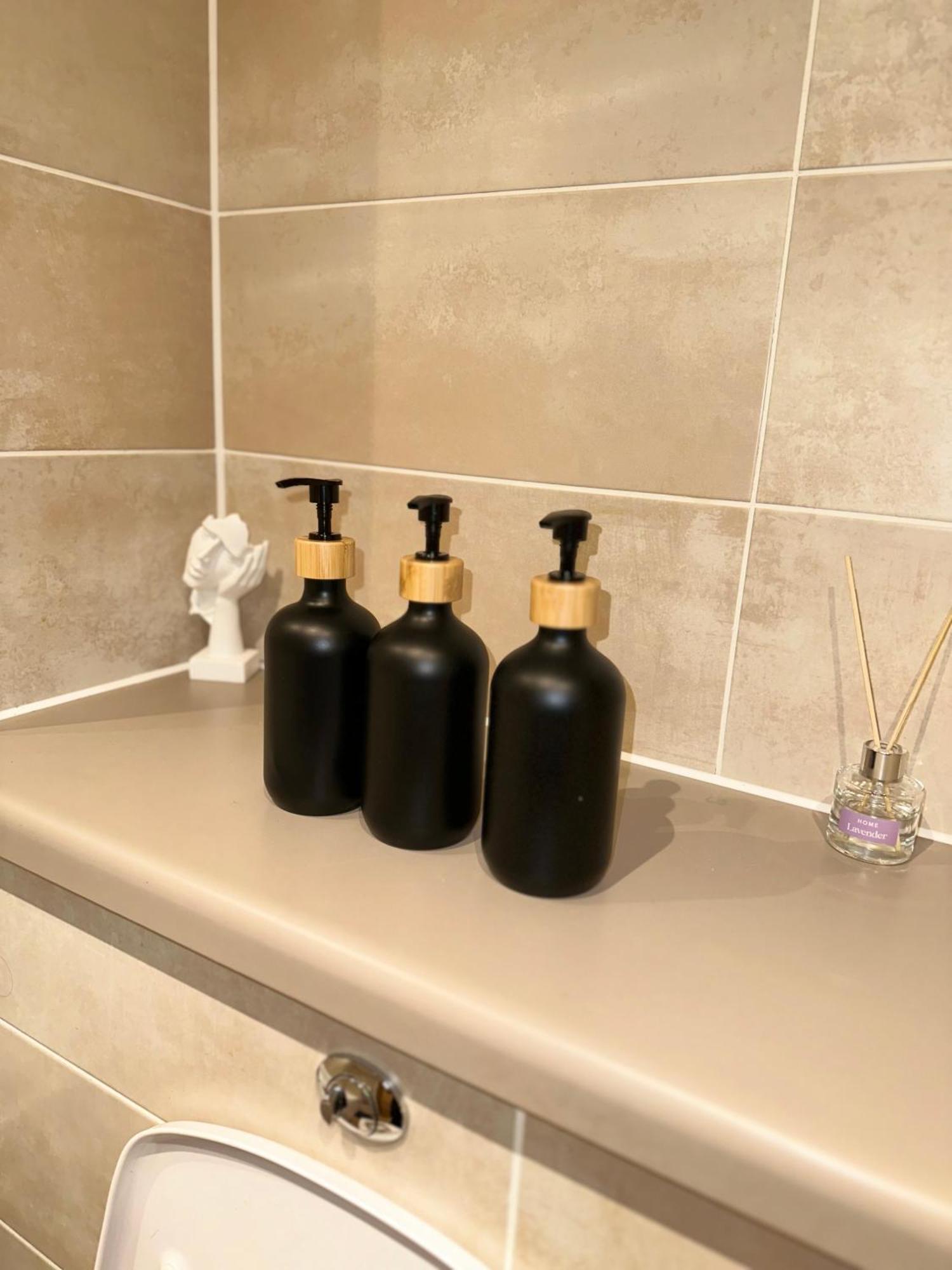 Luxury 2-bed High-rise In With Parking Apartamento *